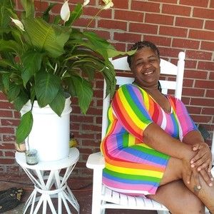 Meet your Posher, Brenda